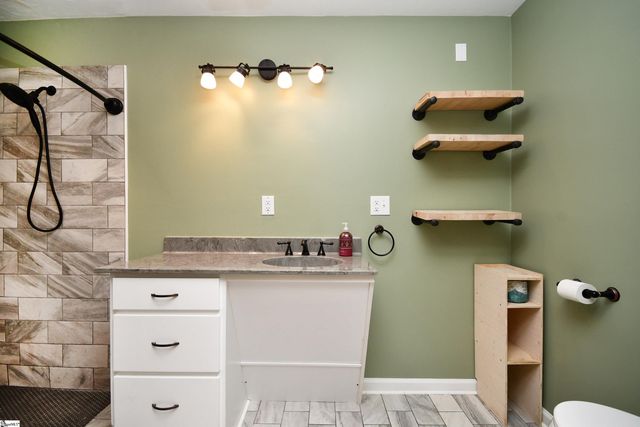 73 Forest Lake Drive, Greenville, SC 29681