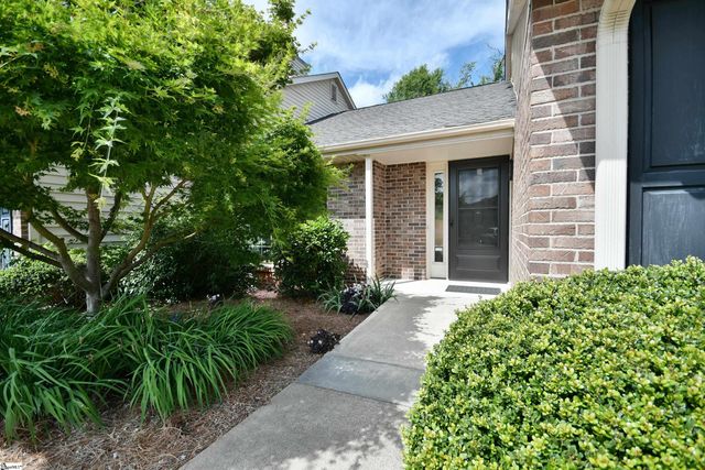 73 Forest Lake Drive, Greenville, SC 29681