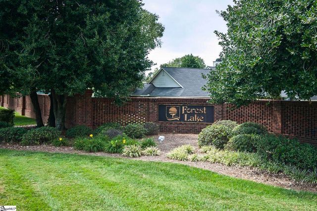 73 Forest Lake Drive, Greenville, SC 29681