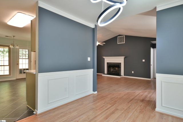 73 Forest Lake Drive, Greenville, SC 29681