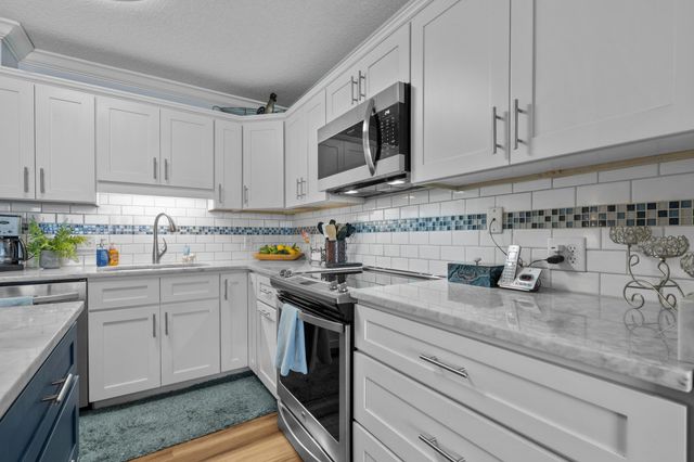 1210 N Waccamaw Dr Unit 1115, Murrells Inlet, SC 29576