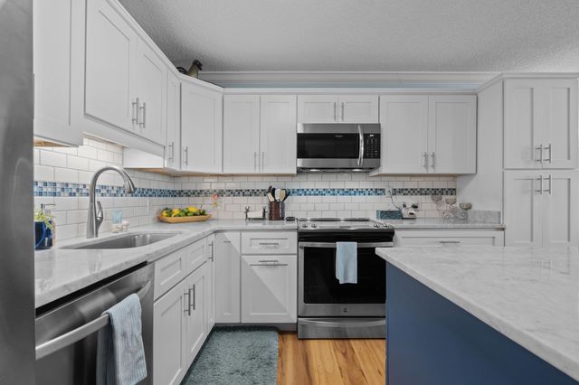 1210 N Waccamaw Dr Unit 1115, Murrells Inlet, SC 29576