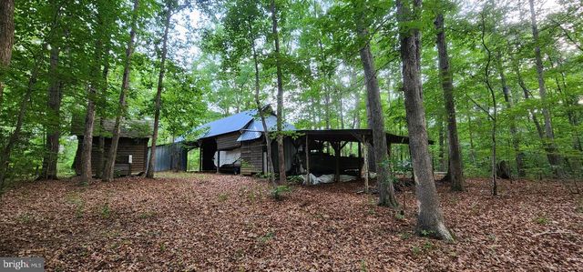 272 MOON SHADOW LN, Louisa, VA 23093