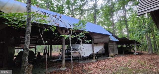 272 MOON SHADOW LN, Louisa, VA 23093