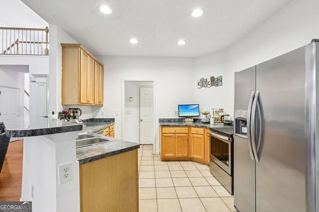 255 Squire Lane, Fayetteville, GA 30214