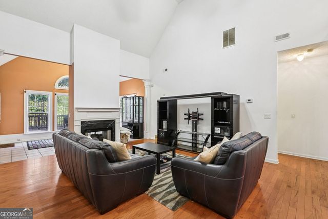 255 Squire Lane, Fayetteville, GA 30214