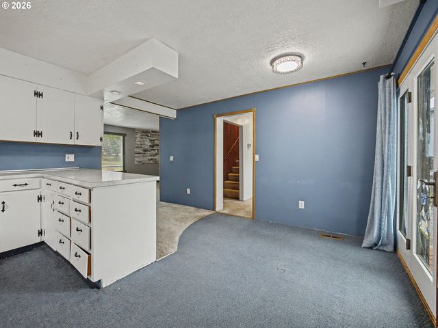 23161 Se BORNSTEDT Rd, Sandy, OR 97055