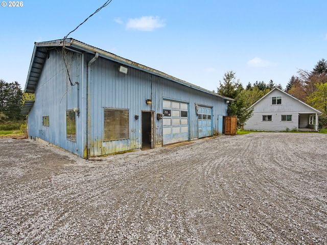 23161 Se BORNSTEDT Rd, Sandy, OR 97055