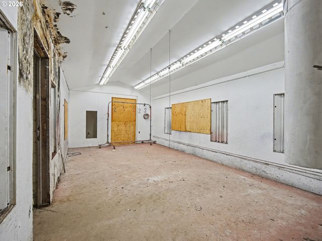 23161 Se BORNSTEDT Rd, Sandy, OR 97055