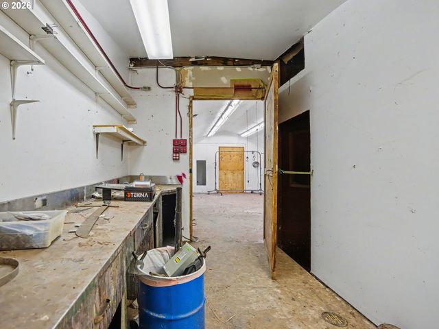 23161 Se BORNSTEDT Rd, Sandy, OR 97055