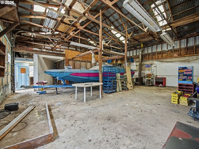 23161 Se BORNSTEDT Rd, Sandy, OR 97055