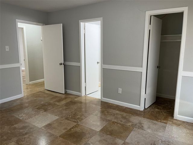 2402 Fawnwood Lane, Spring, TX 77386