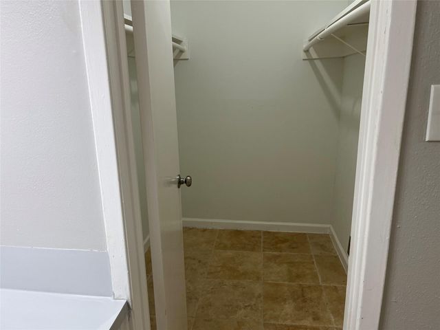 2402 Fawnwood Lane, Spring, TX 77386