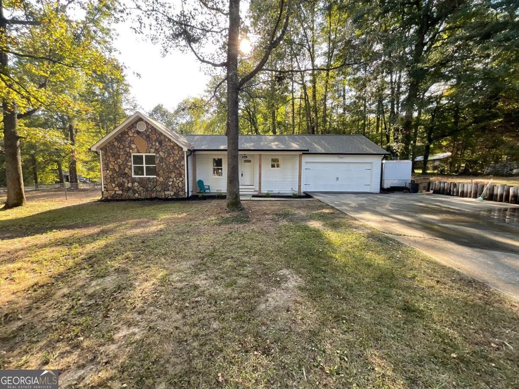 70 Ridgewood Trail, Stockbridge, GA 30281