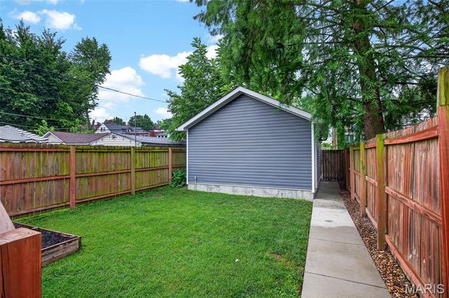 4226 Connecticut Street, St Louis, MO 63116