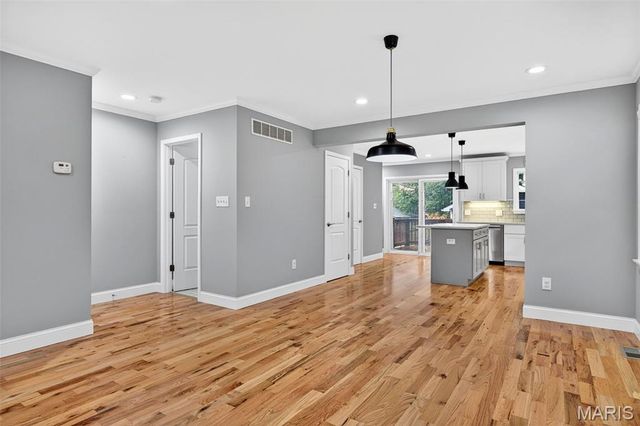 4226 Connecticut Street, St Louis, MO 63116