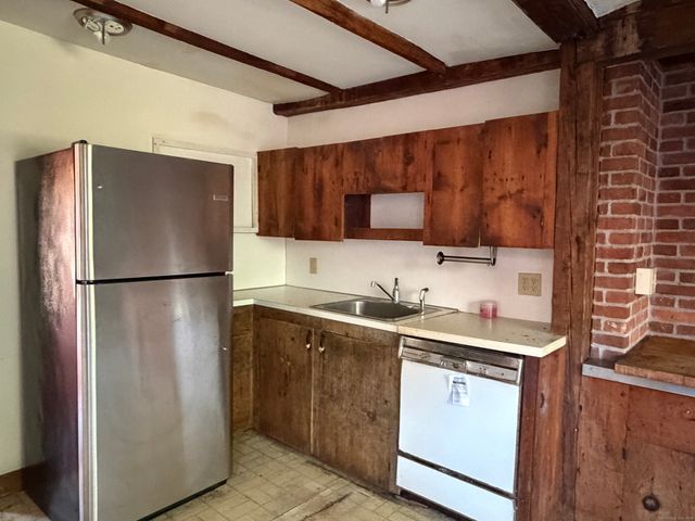 261 Old Colony Road, Eastford, CT 06242