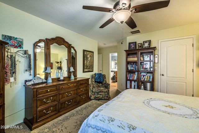 1456 E HOLIDAY Drive, Casa Grande, AZ 85122