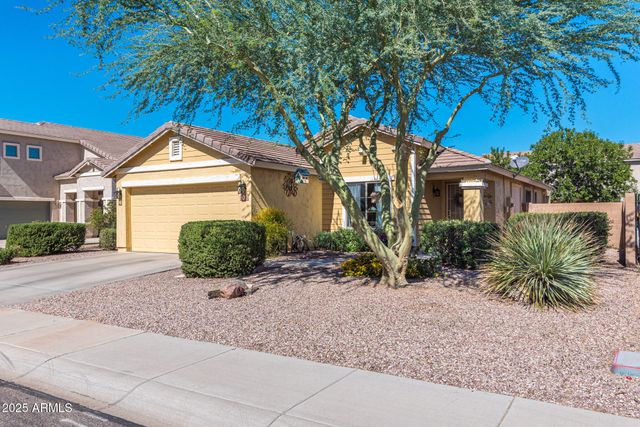 1456 E HOLIDAY Drive, Casa Grande, AZ 85122