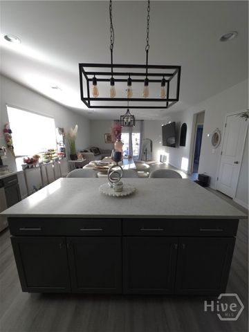 143 Nettleton Lane, Richmond Hill, GA 31324