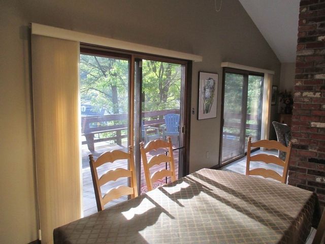7 Frothingham Rd, Burlington, MA 01803