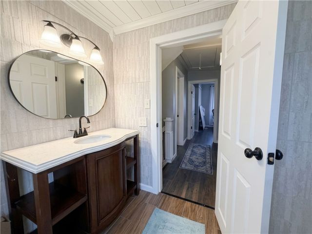 210 Piersol Ave, Bentleyville, PA 15314