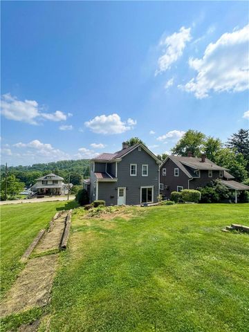 210 Piersol Ave, Bentleyville, PA 15314