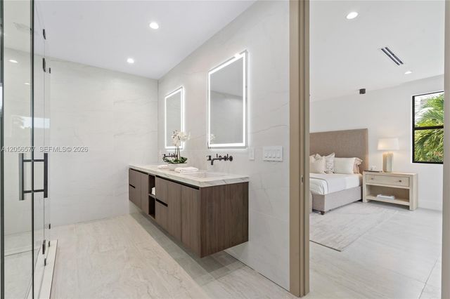 1234 NE 17th Ter, Fort Lauderdale, FL 33304