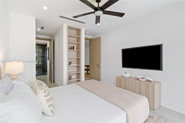 1234 NE 17th Ter, Fort Lauderdale, FL 33304