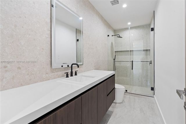 1234 NE 17th Ter, Fort Lauderdale, FL 33304