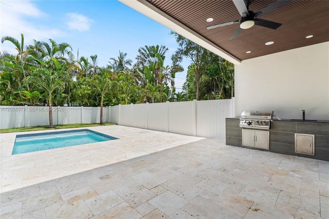 1234 NE 17th Ter, Fort Lauderdale, FL 33304