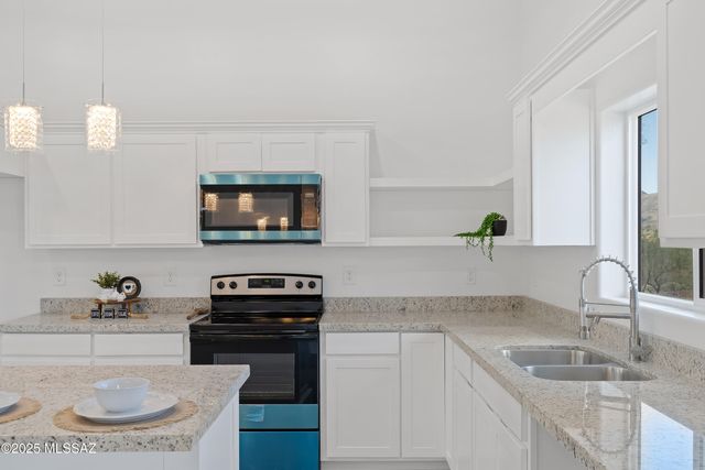 1731 Circulo Bahia, Rio Rico, AZ 85648