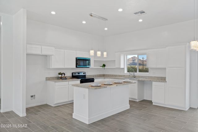 1731 Circulo Bahia, Rio Rico, AZ 85648