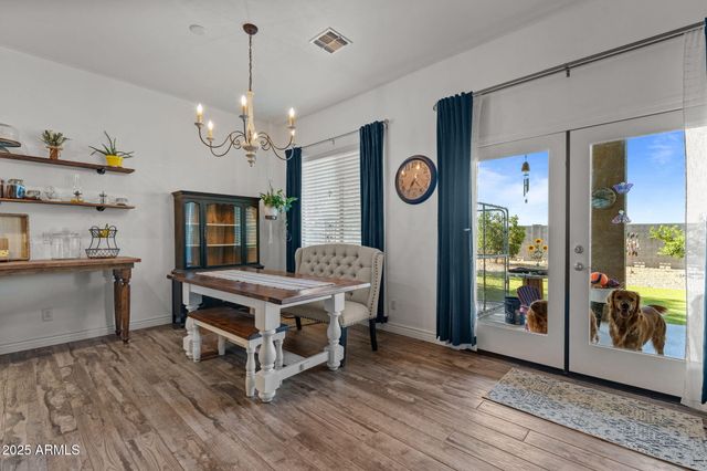 25516 W HUNTER Drive, Wittmann, AZ 85361