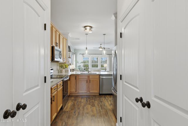 1270 Charleston Common Drive, Leland, NC 28451