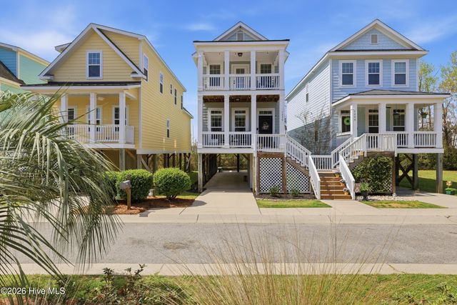 1270 Charleston Common Drive, Leland, NC 28451