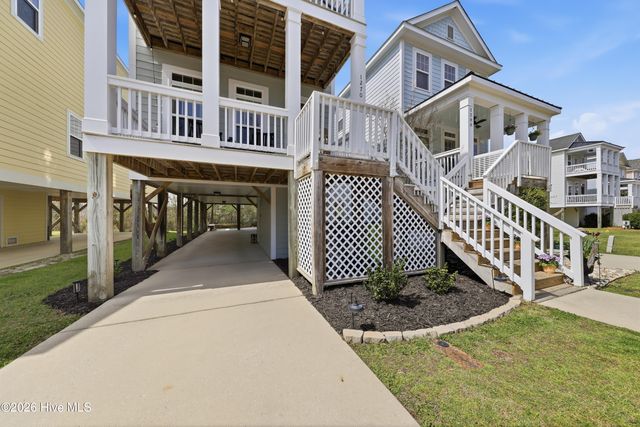 1270 Charleston Common Drive, Leland, NC 28451