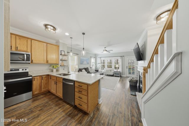 1270 Charleston Common Drive, Leland, NC 28451