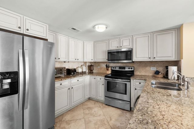 101 Ocean Creek Dr Apt CC8, Myrtle Beach, SC 29572