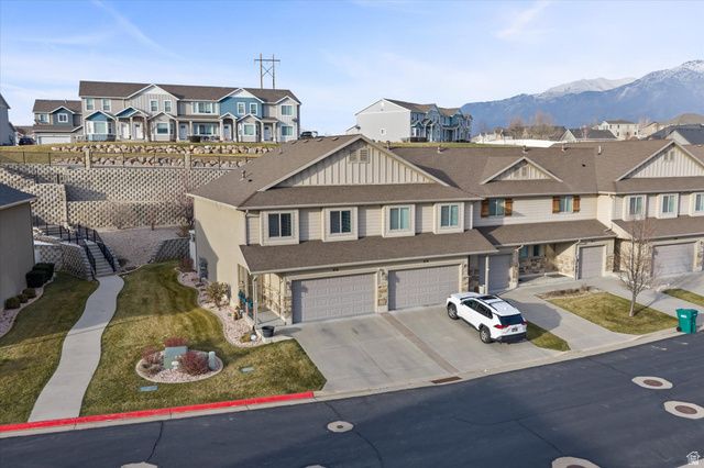 1827 E WHITETAIL DR, Layton, UT 84040