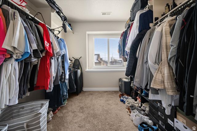 1827 E WHITETAIL DR, Layton, UT 84040