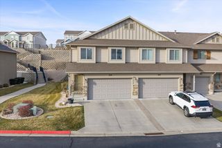 1827 E WHITETAIL DR, Layton, UT 84040