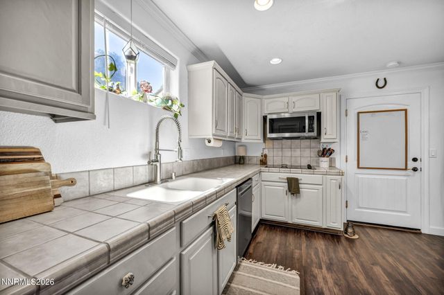 2569 Cartwright Road, Reno, NV 89521