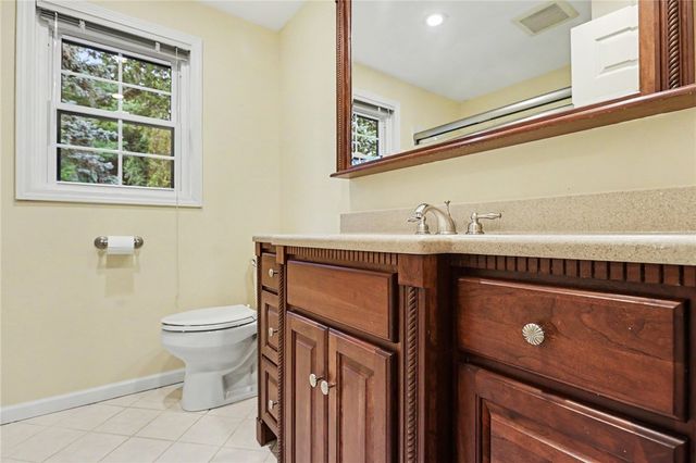 10 High Point Drive, Parma, NY 14559