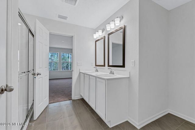 718 PANTHER LAKE Parkway, Jacksonville, FL 32221