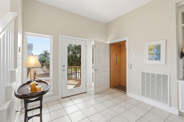 4301 Jolly Roger Road, Jamaica Beach, TX 77554