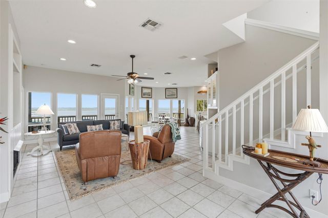 4301 Jolly Roger Road, Jamaica Beach, TX 77554