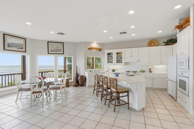 4301 Jolly Roger Road, Jamaica Beach, TX 77554