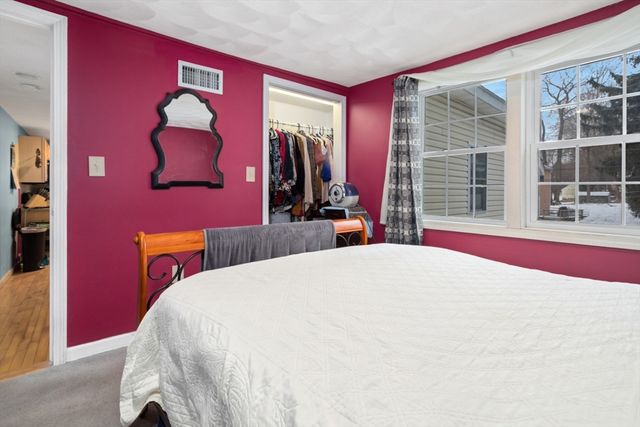 66 Springdale Ave, Saugus, MA 01906