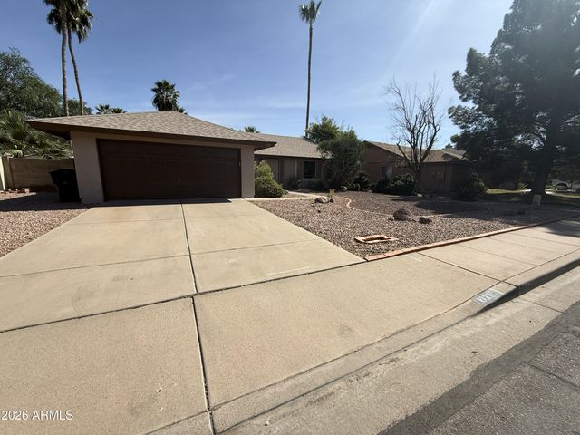 1737 N FRASER Drive, Mesa, AZ 85203